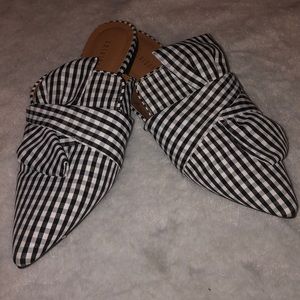 Fashions nova shoes with pointed toe